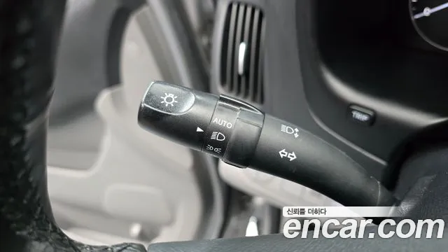 Hyundai Staria 2020 thumb 11