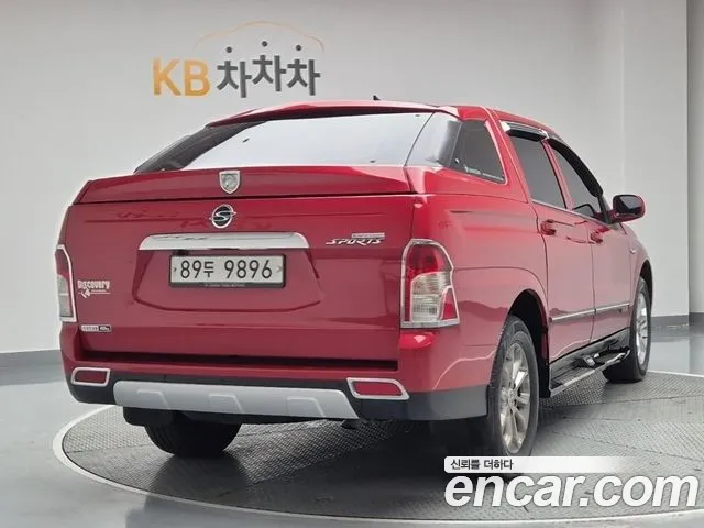 KGM Korando 2013 thumb 7