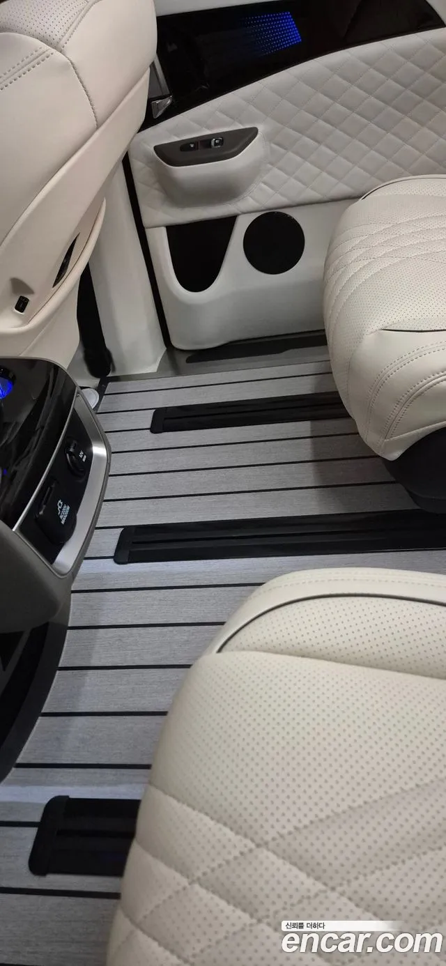 Kia Carnival 2025 thumb 7