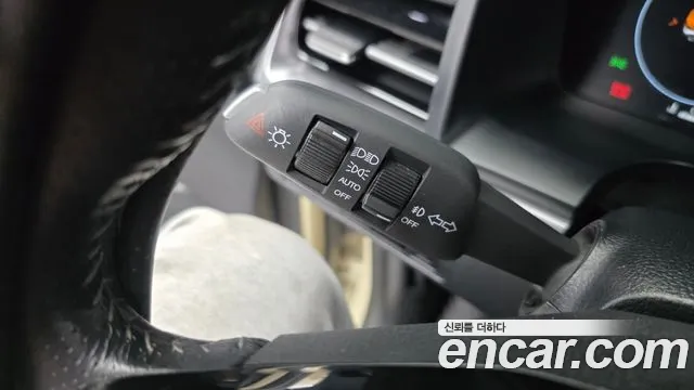 KGM Rexton Sports Khan 2023 thumb 11