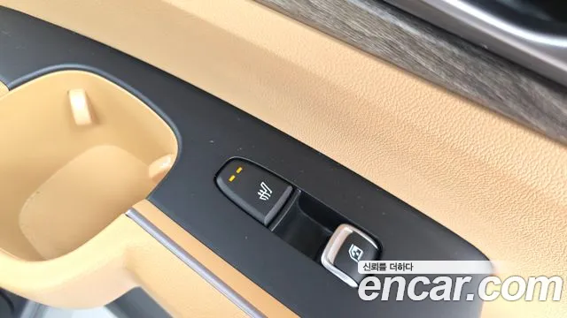 Kia Sorento 2022 thumb 6