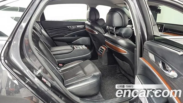 Kia K9 2018 thumb 4