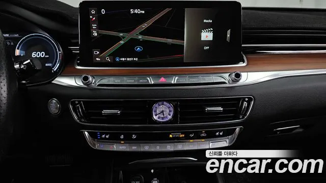 Kia K9 2018 thumb 3