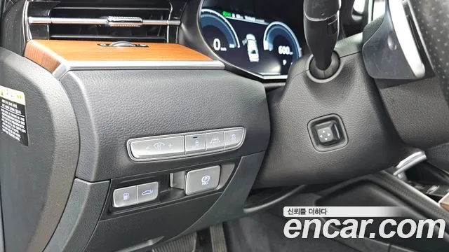 Kia K9 2018 thumb 12