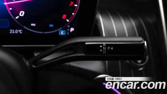 Mercedes-Benz GLC 2025 thumb 4