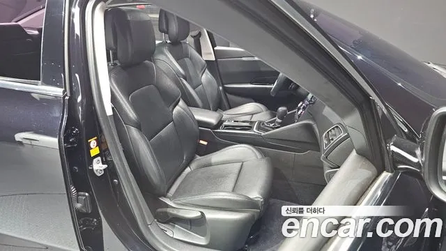 Renault SM6 2017 thumb 2