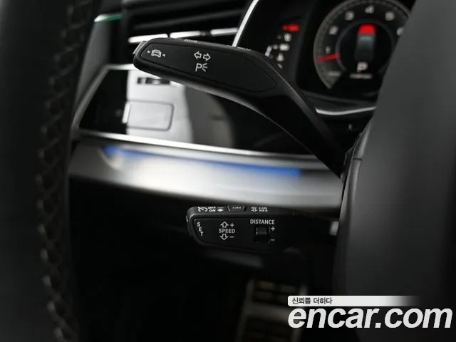 Audi Q7 2025 thumb 5
