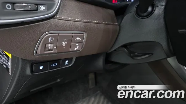 Hyundai Grandeur 2017 thumb 6