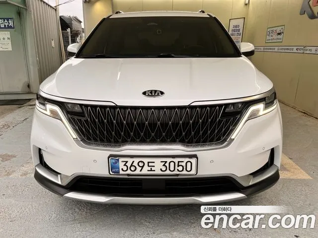 Kia Carnival 2021 thumb 12