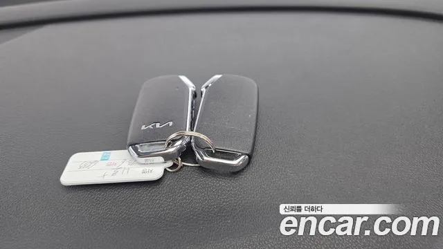 Kia Niro Plus 2023 thumb 10