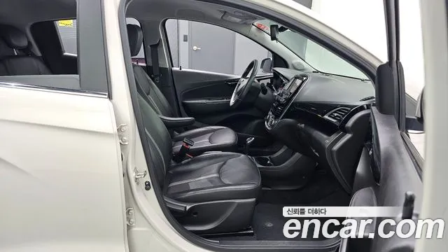 Chevrolet Spark 2019 thumb 8