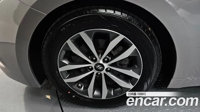 Hyundai Grandeur 2012 thumb 6