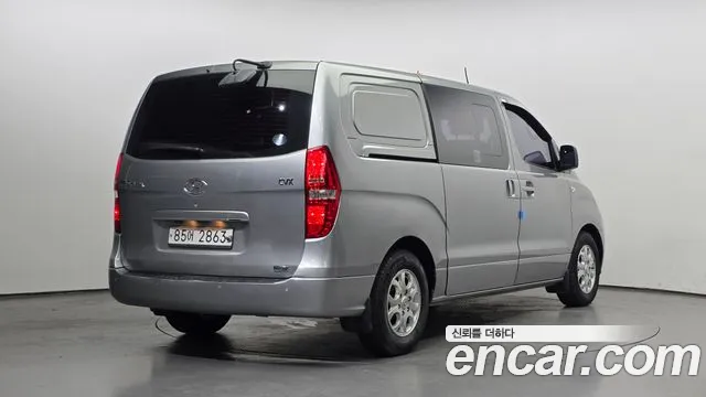 Hyundai Staria 2013 thumb 11