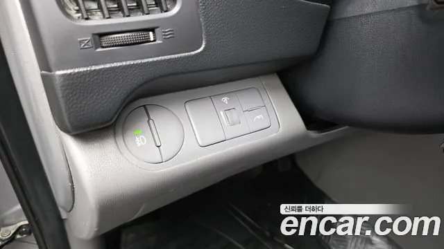 Hyundai Staria 2013 thumb 7