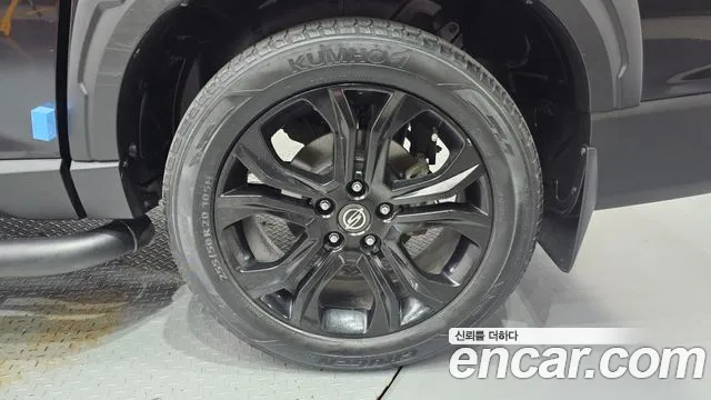 KGM Rexton 2021 thumb 6