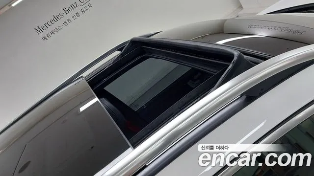 Mercedes-Benz E-Класс 2024 thumb 2