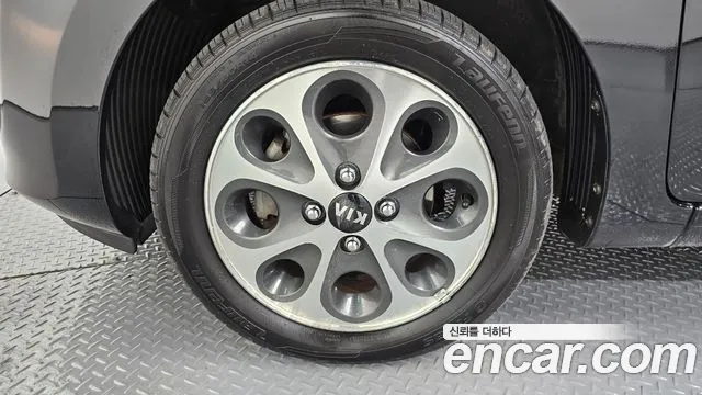 Kia Morning 2011 thumb 8