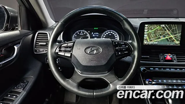 Hyundai Grandeur 2017 thumb 9