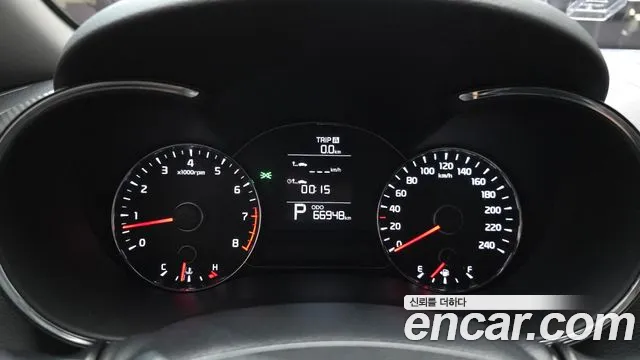 Kia K3 2015 thumb 9