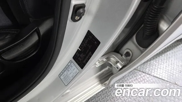 Kia K3 2015 thumb 10