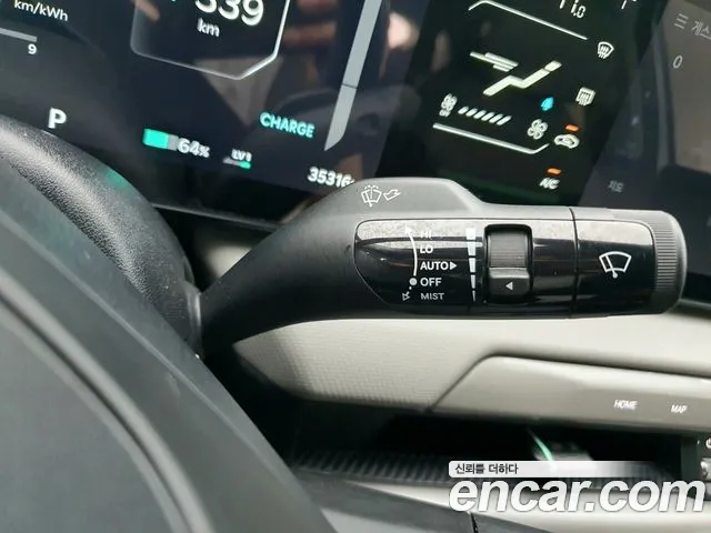 Kia EV4 2025 thumb 10