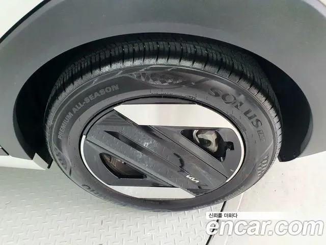 Kia EV4 2025 thumb 12