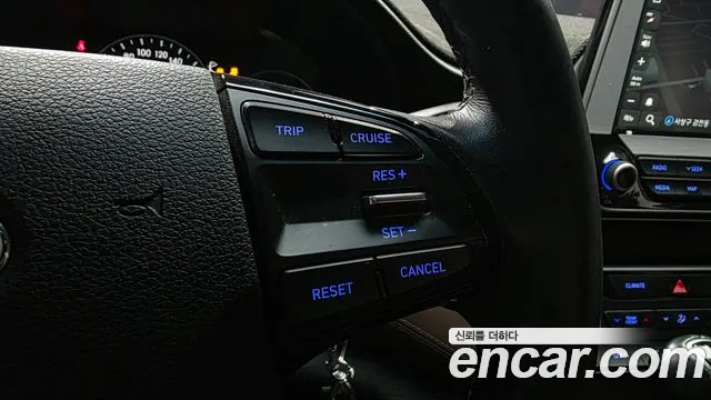 Hyundai Staria 2019 thumb 12