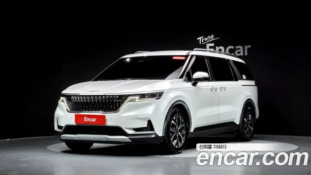 Kia Carnival 2021 thumb 3