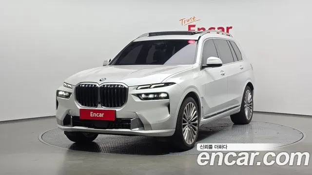 BMW X7 2023 thumb 7