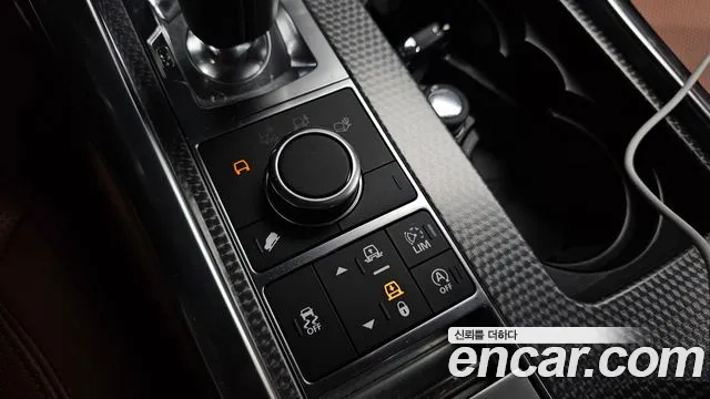 Land Rover Range Rover Sport 2017 thumb 7