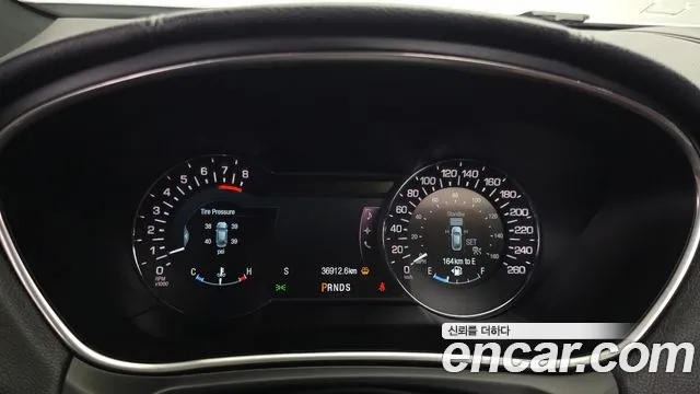 Lincoln MKX 2016 thumb 10
