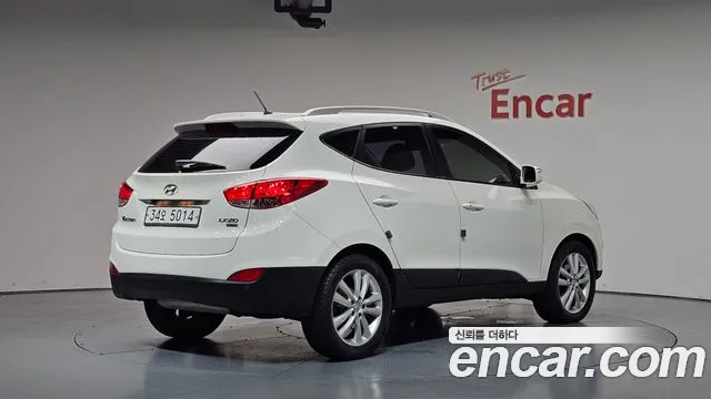 Hyundai ix 2012 thumb 10