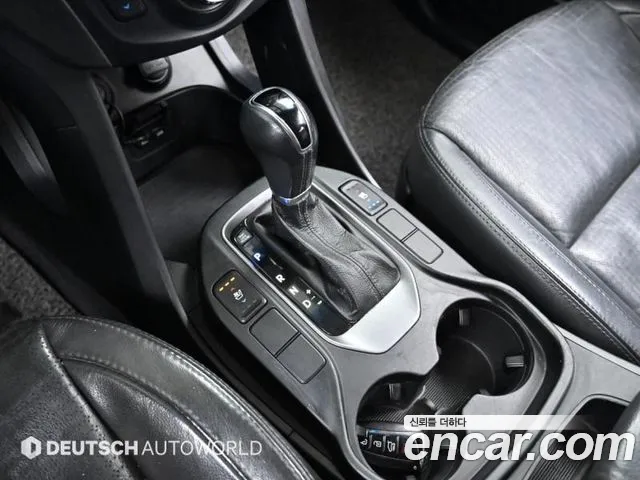 Hyundai DM 2012 thumb 3