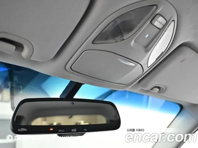 Hyundai DM 2012 thumb 9