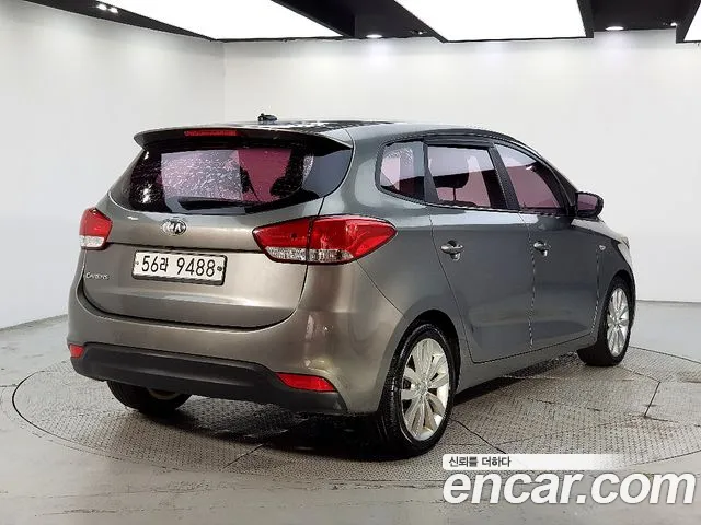 Kia Carens 2014 thumb 5