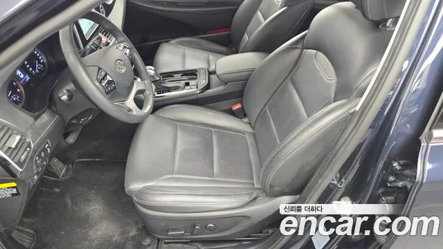 Hyundai Grandeur 2017 thumb 2