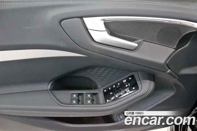 Audi A5 2025 thumb 2