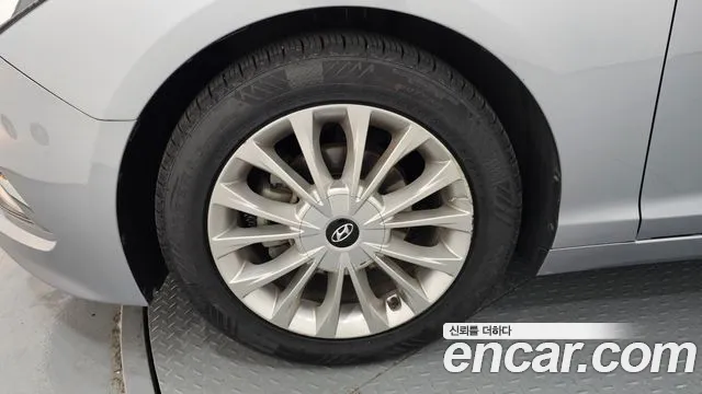 Hyundai Sonata 2015 thumb 9