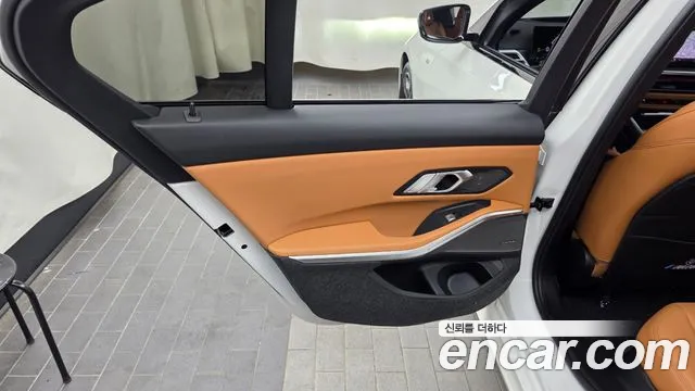 BMW 3 серии 2024 thumb 7
