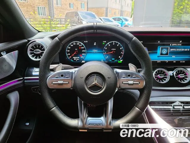 Mercedes-Benz AMG GT 2019 thumb 12