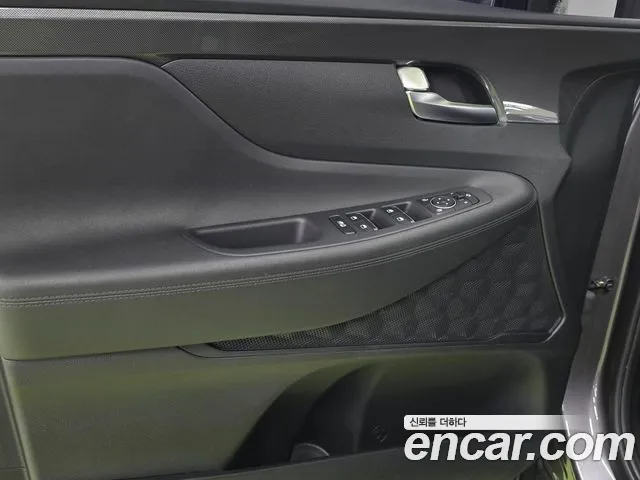 Hyundai Santa Fe 2022 thumb 3