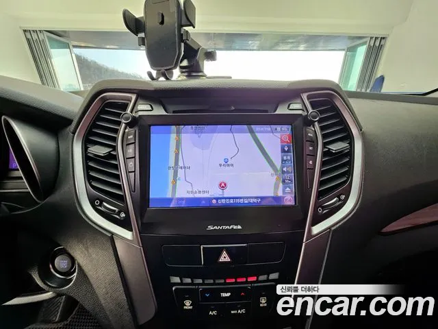 Hyundai Санта Фе 2012 thumb 2