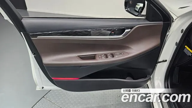 Hyundai Grandeur 2018 thumb 6