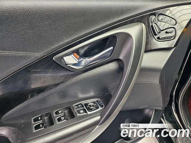 Hyundai Grandeur 2014 thumb 10