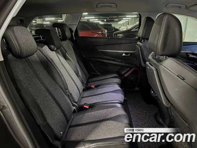 Peugeot 5008 2018 thumb 6