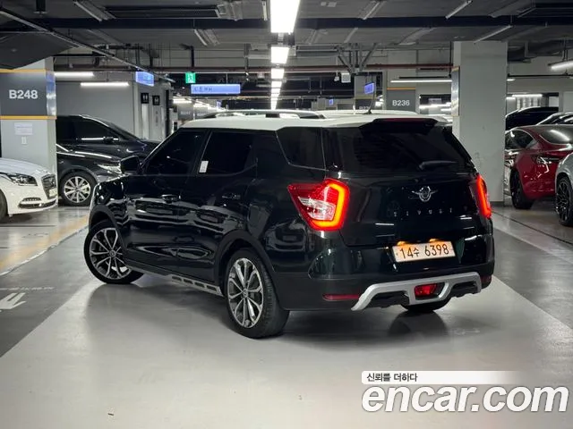 KGM Tivoli Air 2017 thumb 9