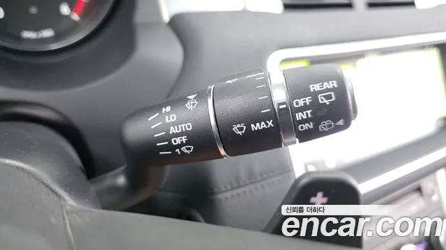 Land Rover Range Rover Evoque 2018 thumb 12