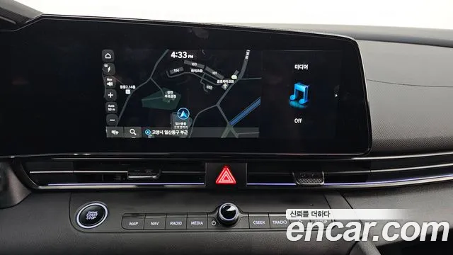 Hyundai Elantra 2025 thumb 5