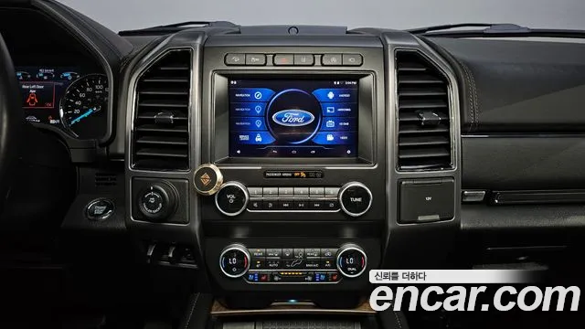 Ford Expedition 2021 thumb 9