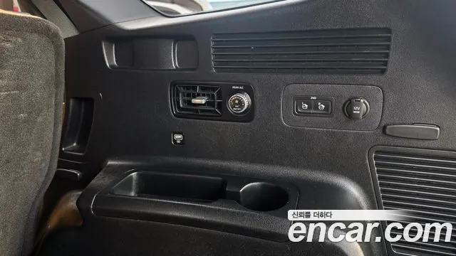 Kia Sorento 2021 thumb 10